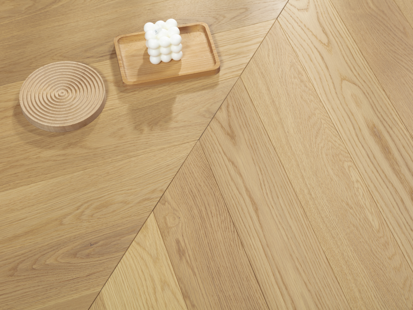 Vidar Chevron  3/4" Engineered Hardwood - American Oak Natural