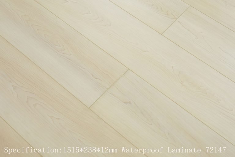 Simba Waterproof Laminate 12mm 9" - 72147 - D & R Flooring
