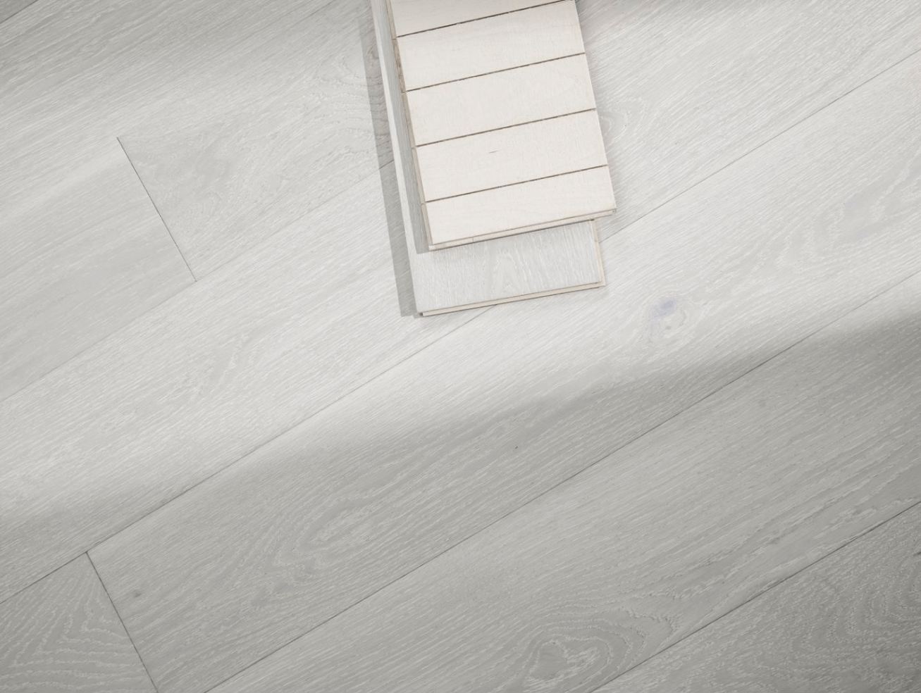 VIDAR Engineered Hardwood American White Oak - Winter Sky 7 - 1/2" - D & R Flooring