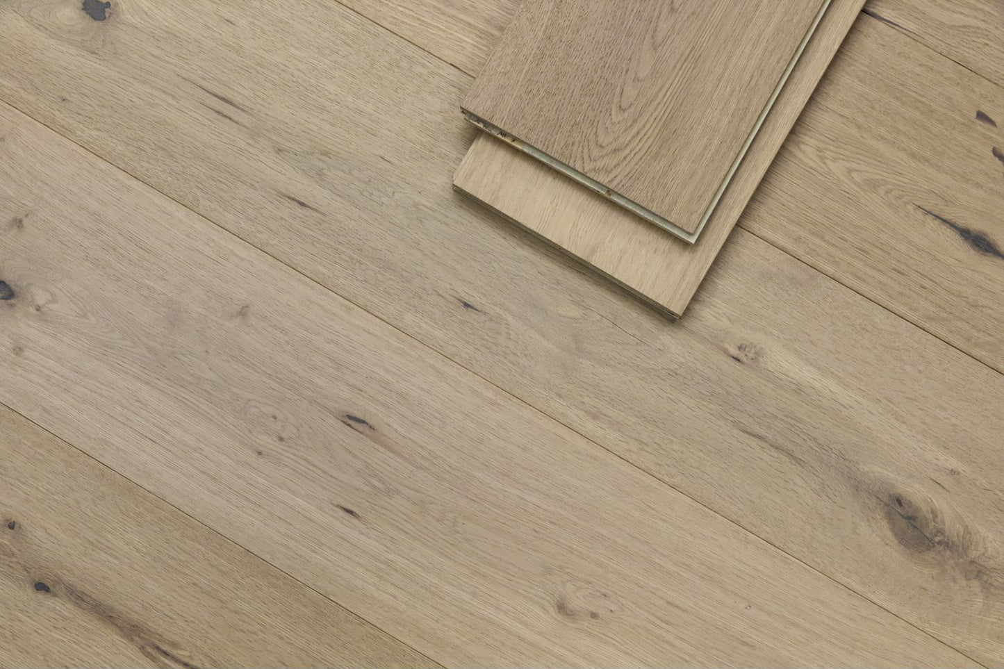 VIDAR Engineered Hardwood European Oak - Yukon 7 - 1/2" - D & R Flooring