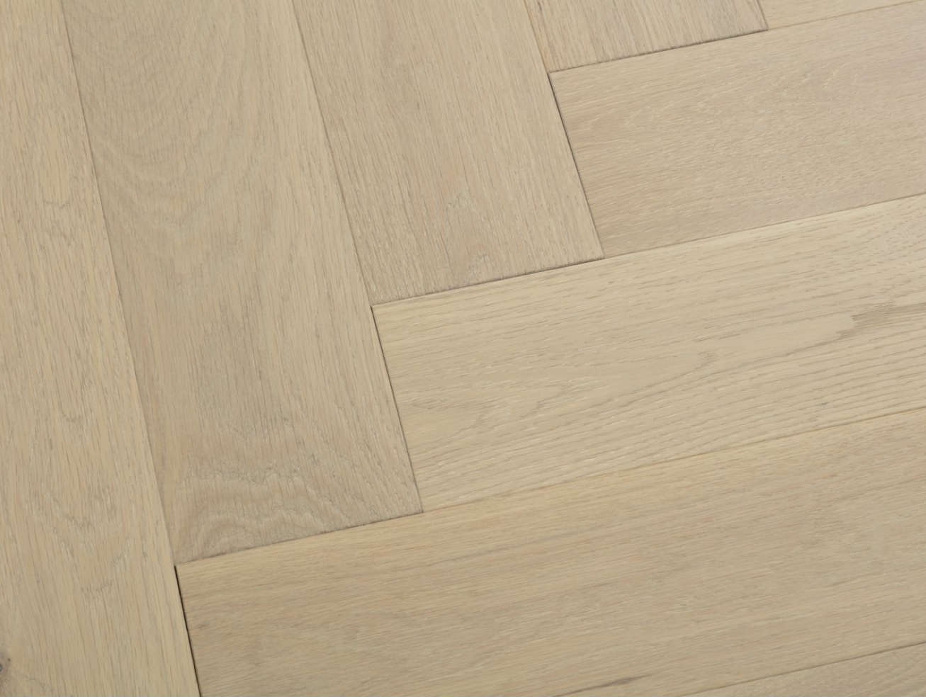 VIDAR Engineered Hardwood American Oak - Herringbone Naked Oak