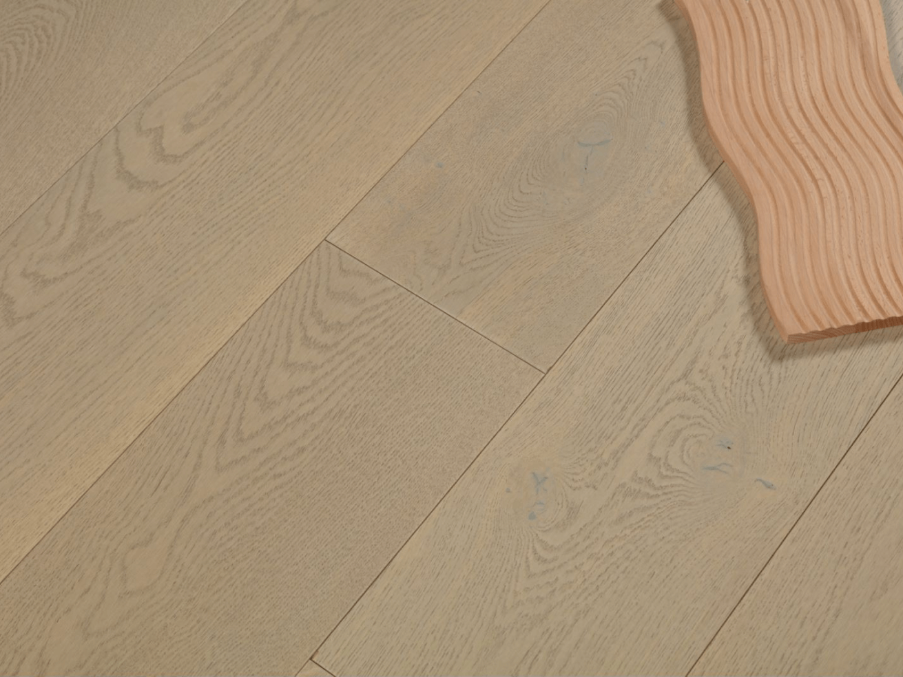 VIDAR Engineered Hardwood White Oak - Urban Grey 9"