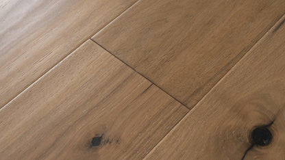 EUROSTYLE Signature Brushed Premium Engineered Wood Flooring - Hickory Austin Light