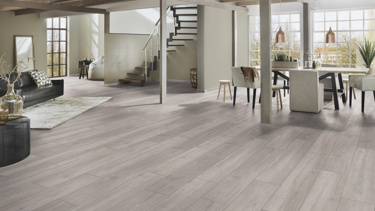 Euro Style German Laminate EUROTREND Classic - Rockford Oak