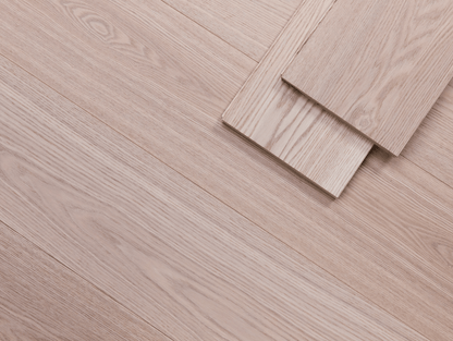 VIDAR Engineered Hardwood White Ash - Sandy 7-1/2"