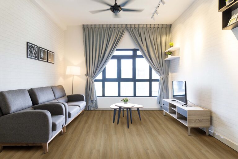 Taiga Aurra Luxury vinyl - Boston - D & R Flooring