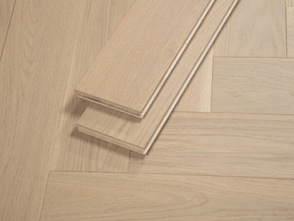 VIDAR Engineered Hardwood American Oak - Herringbone Daybreak - D & R Flooring