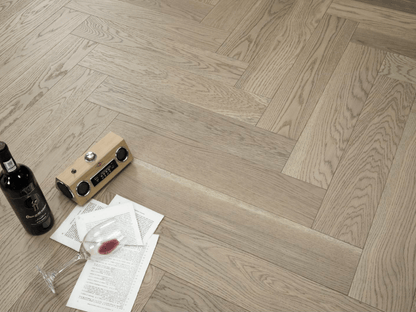 VIDAR Engineered Hardwood American Oak - Herringbone Toffee Crunch - D & R Flooring