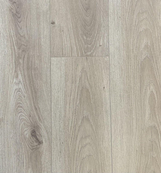 Heritage Laminate - Autumn Oak - D & R Flooring